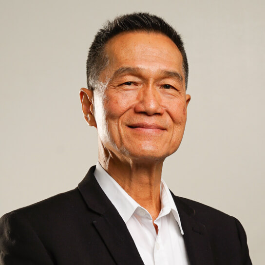 Dr. Peter Tan-Chi